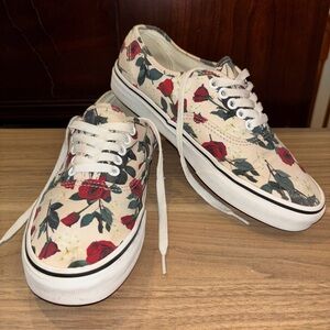 “Romantic Floral” Vans